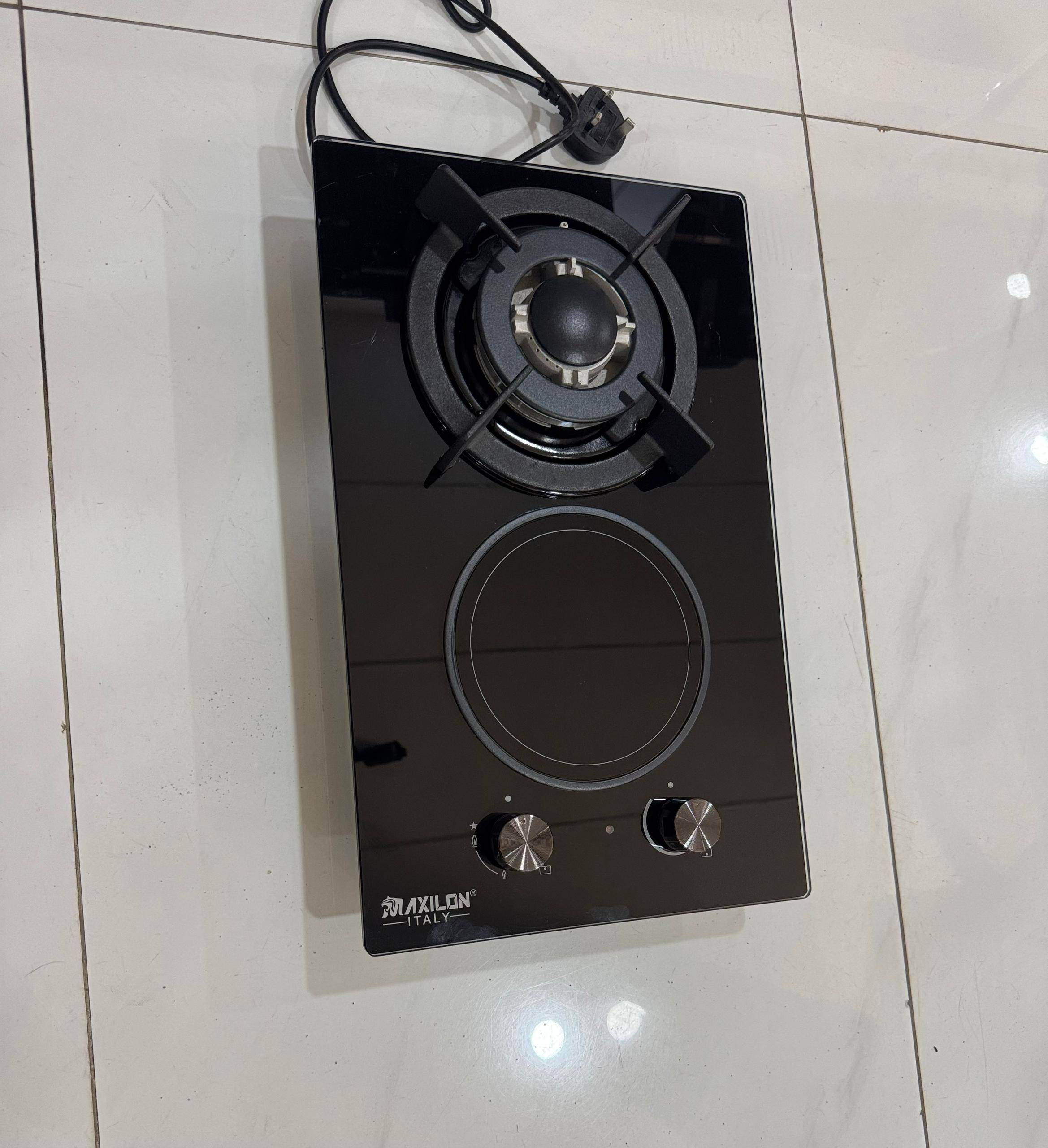 Maxilon Italy Gas & Electric Cooktop