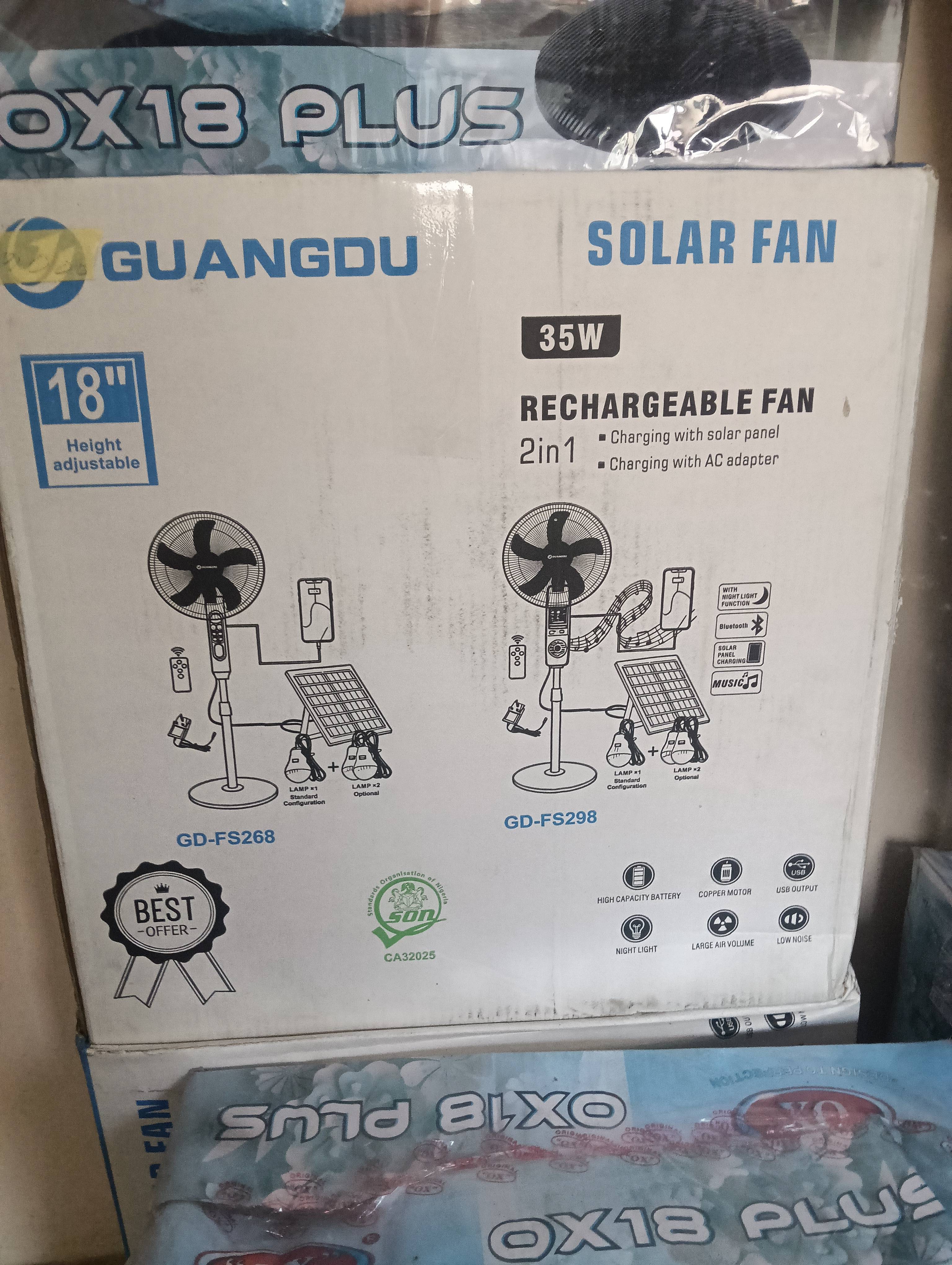 Guangdu 18" Solar Rechargeable Fan