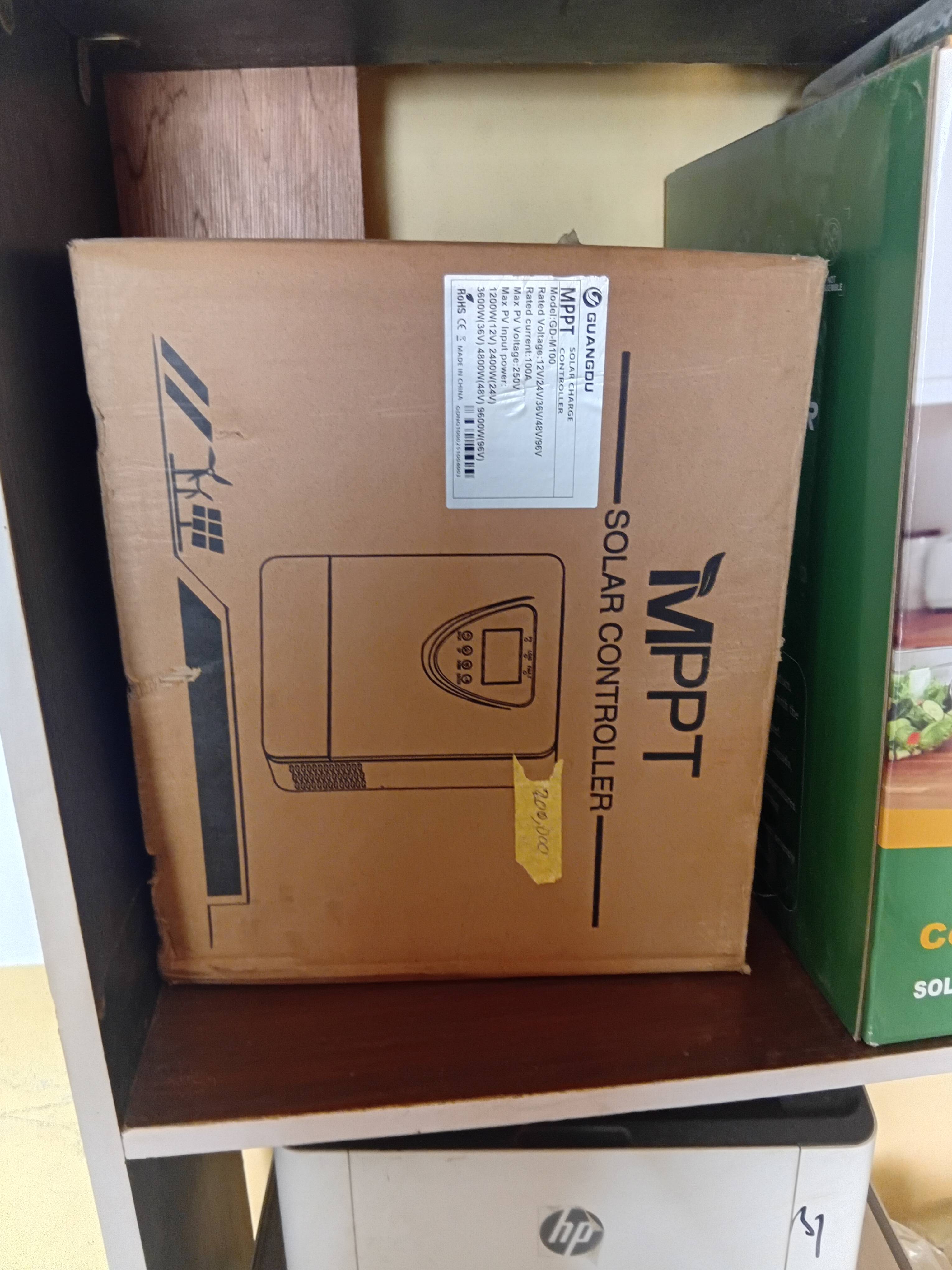 MPPT Solar Charge Controller