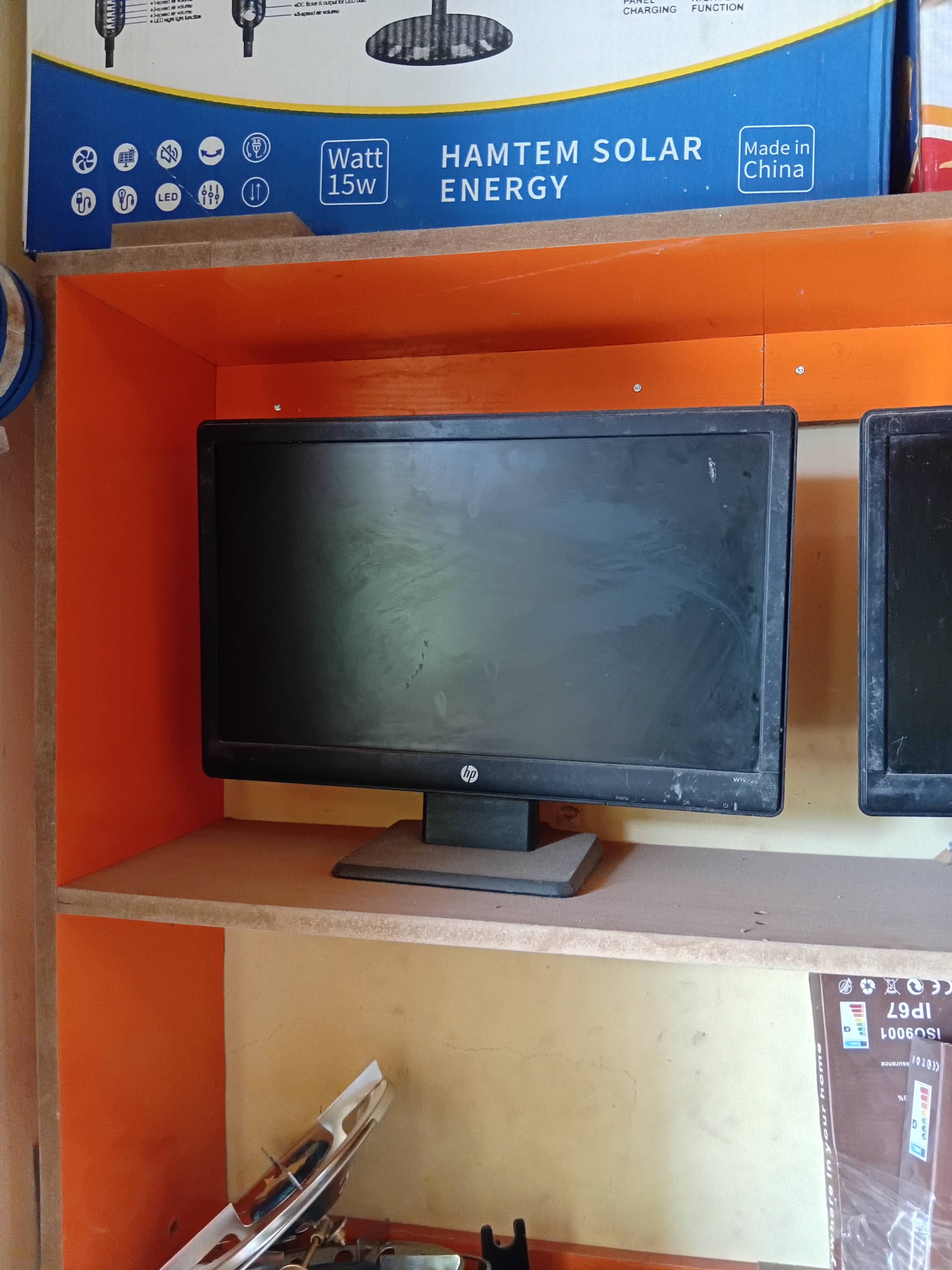 HP Monitor