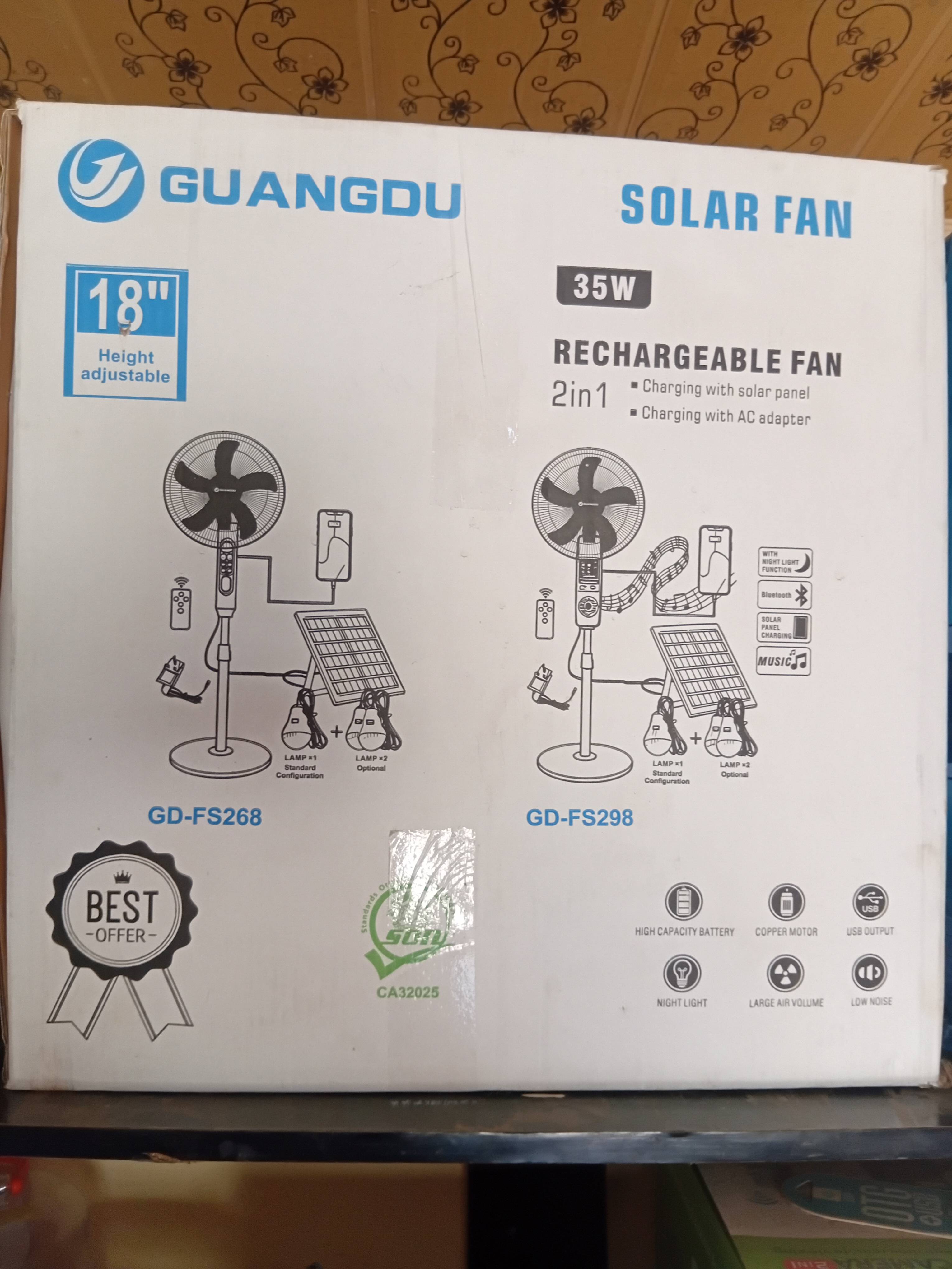 Guangdu 18" Solar Rechargeable Fan