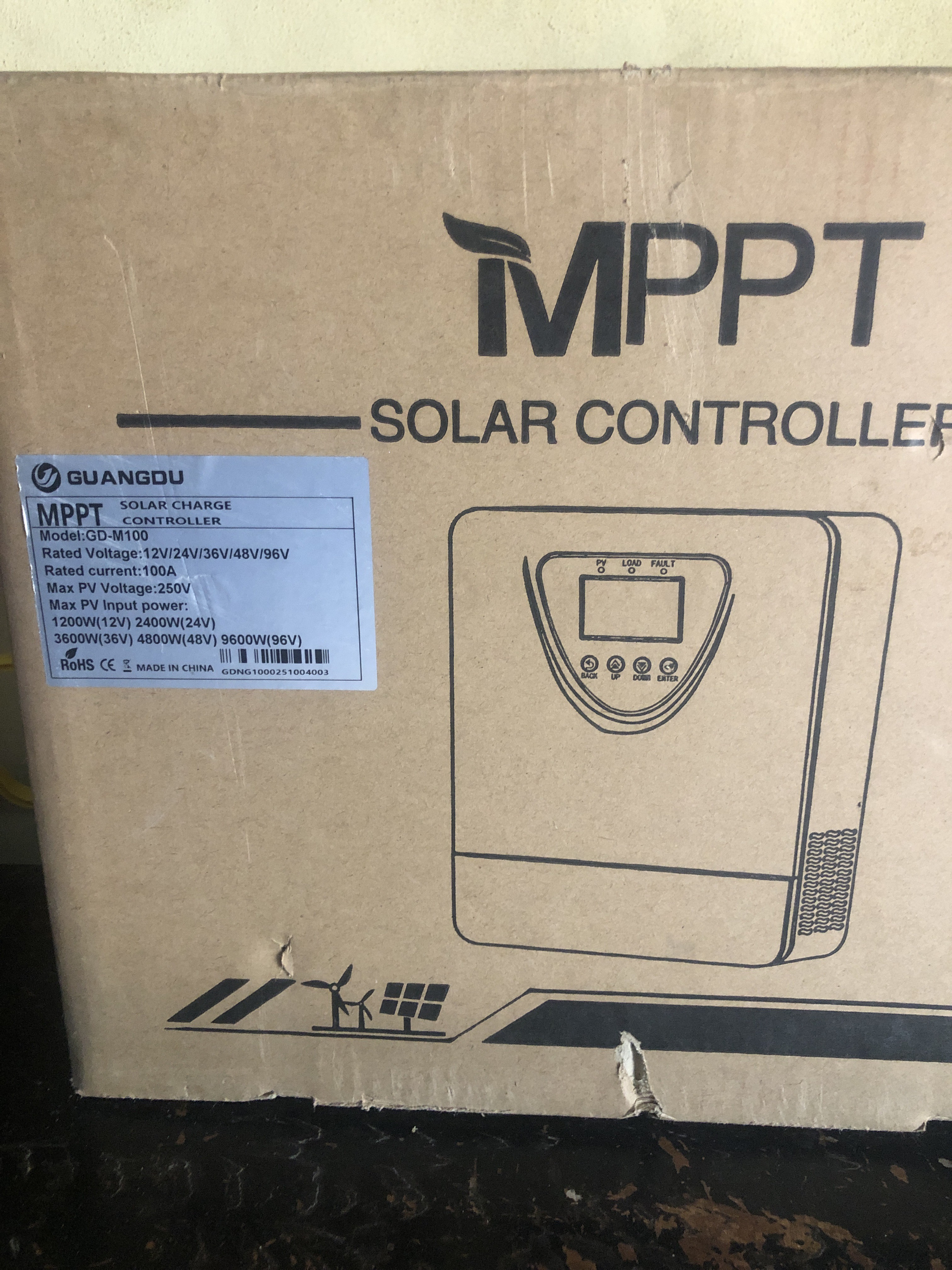 MPPT Solar Charge Controller 100A
